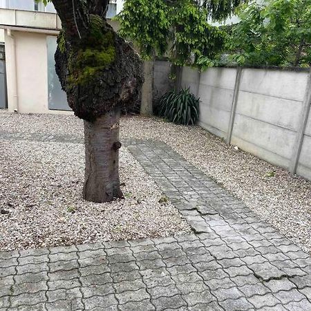 Appartamento Studio Tout Confort, Au Pied De Toute Commodite, 2 Créteil Esterno foto