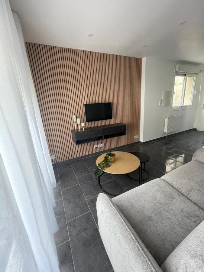 Appartamento Studio Tout Confort, Au Pied De Toute Commodite, 2 Créteil Esterno foto