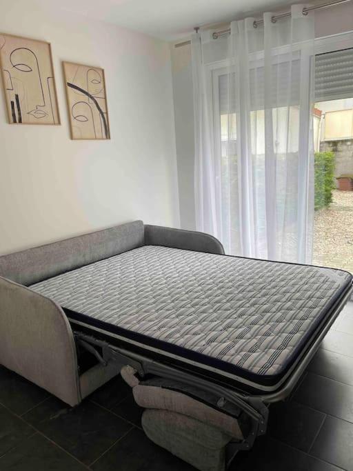 Appartamento Studio Tout Confort, Au Pied De Toute Commodite, 2 Créteil Esterno foto